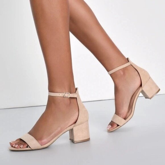 Lulus Harper Womens 5.5 Nude Faux Leather Ankle Strap Block Heel Sandals Strappy - Picture 1 of 16